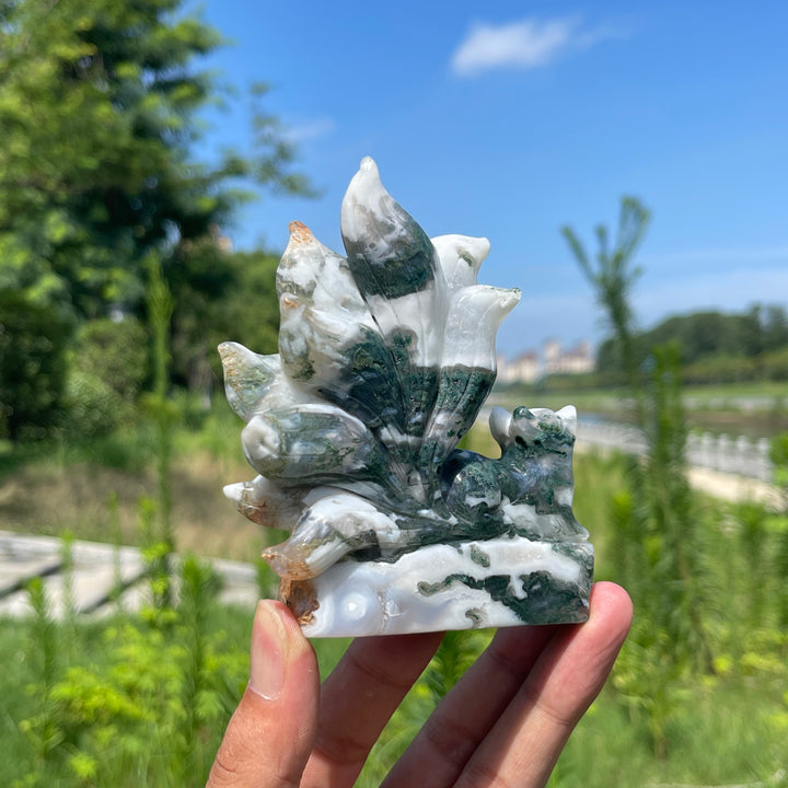Unique,Natural Crystal Moss Agate Nine-Tailed Fox Carving