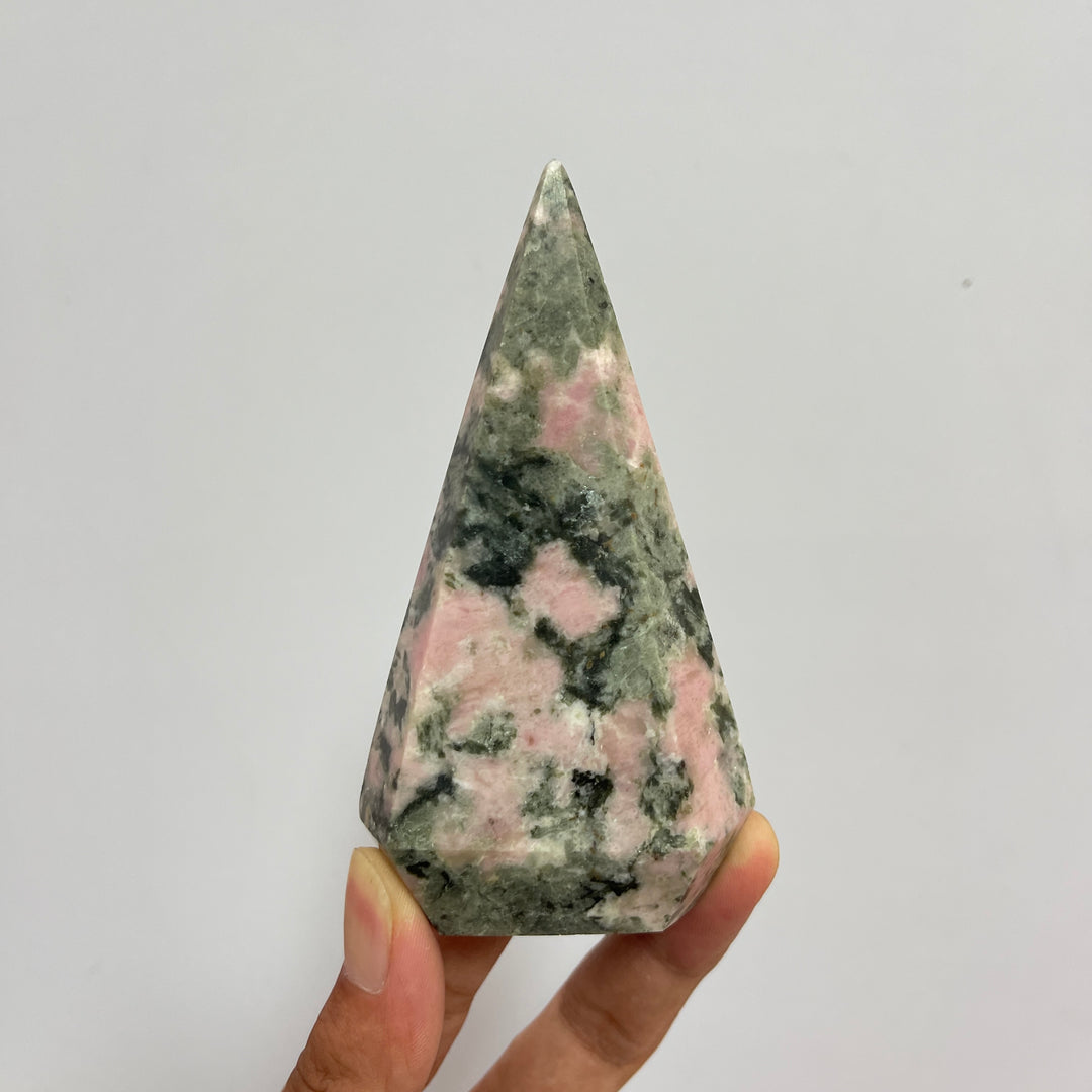 Unique,A Slightly Imperfect Natural Rhodonite With Diopside Teardrop