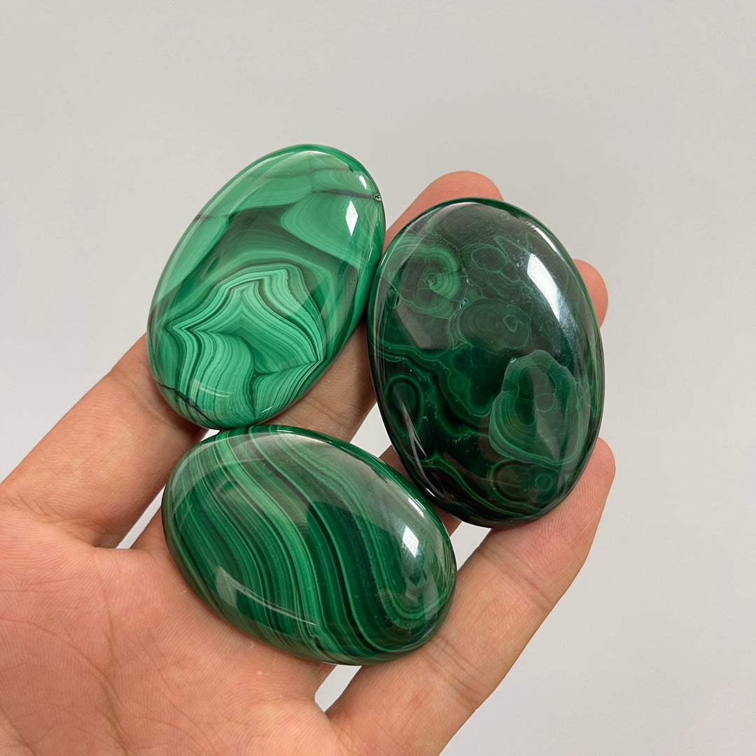 Natural Crystal Stunning Malachite Palmstone