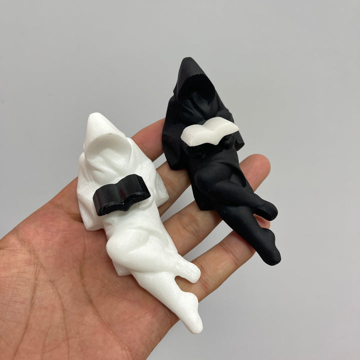 Natural Crystal Reading Ghost Lady Carving