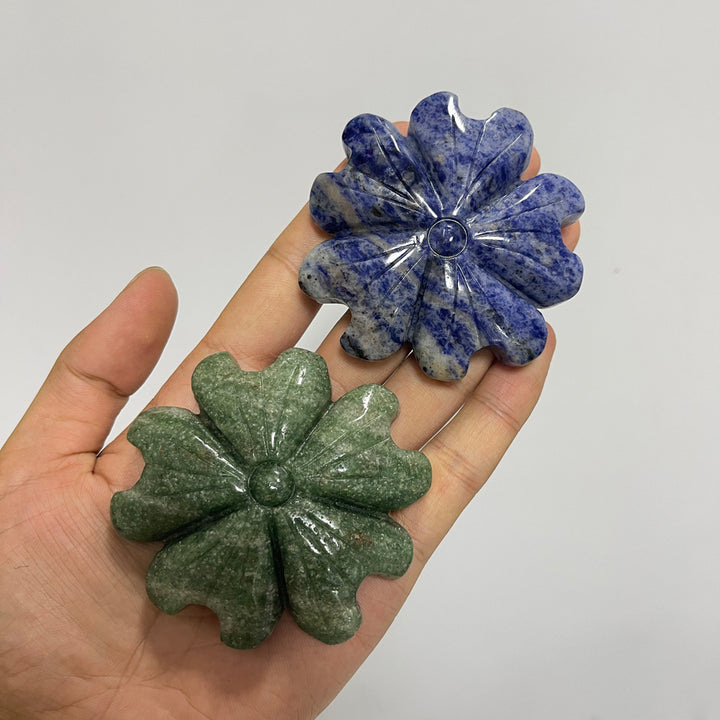 Natural Crystal Heart Four-Leaf Clover Carving