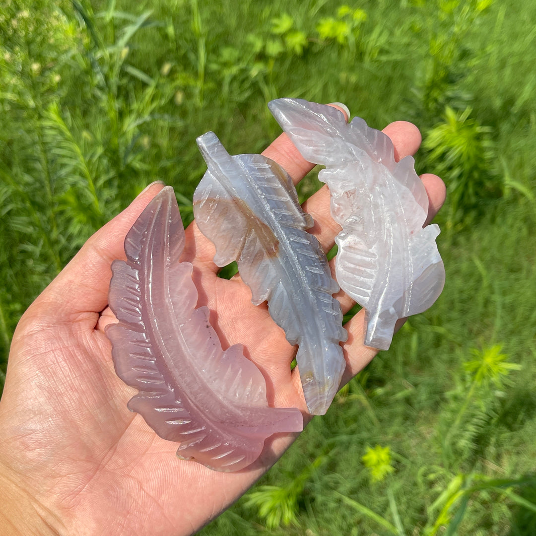 Natural Crystal Agate Feather Carving