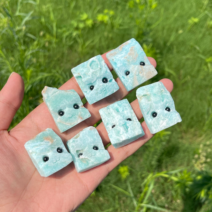 Natural Crystal Hemimorphite Groot Carving