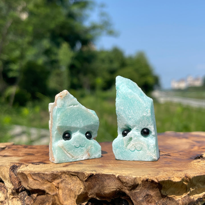 Natural Crystal Hemimorphite Groot Carving