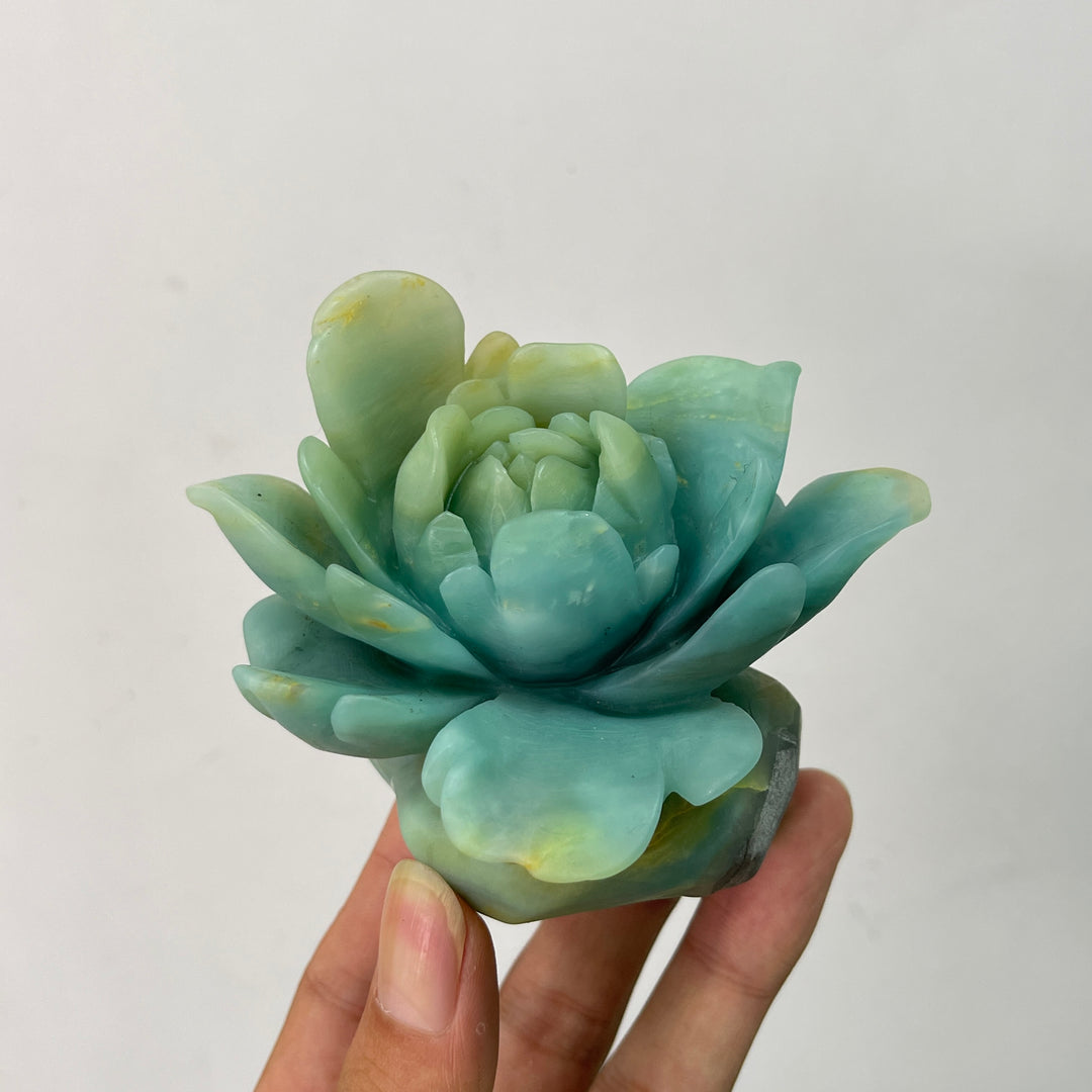 Unique,Natural Crystal Blue Quartzite Peony Carving