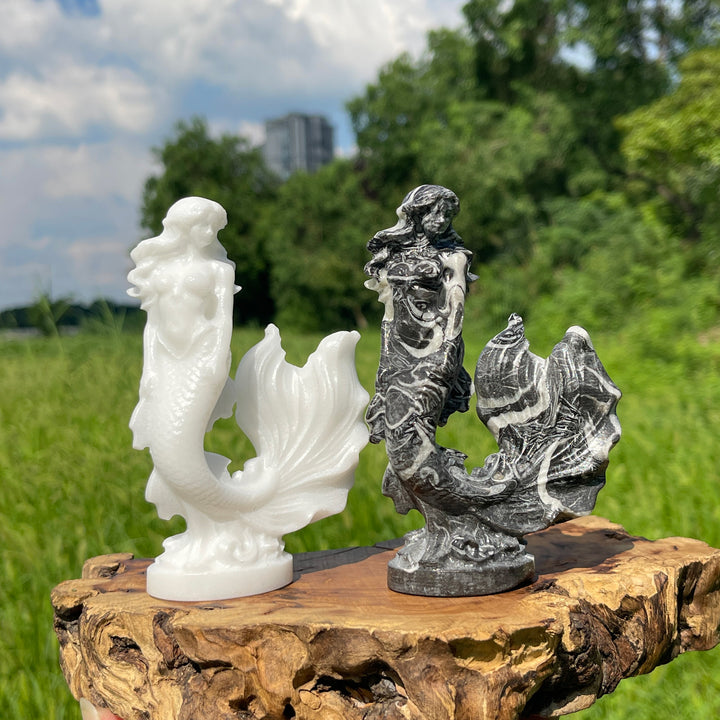 Natural Beautiful Mermaid Crystal Carving