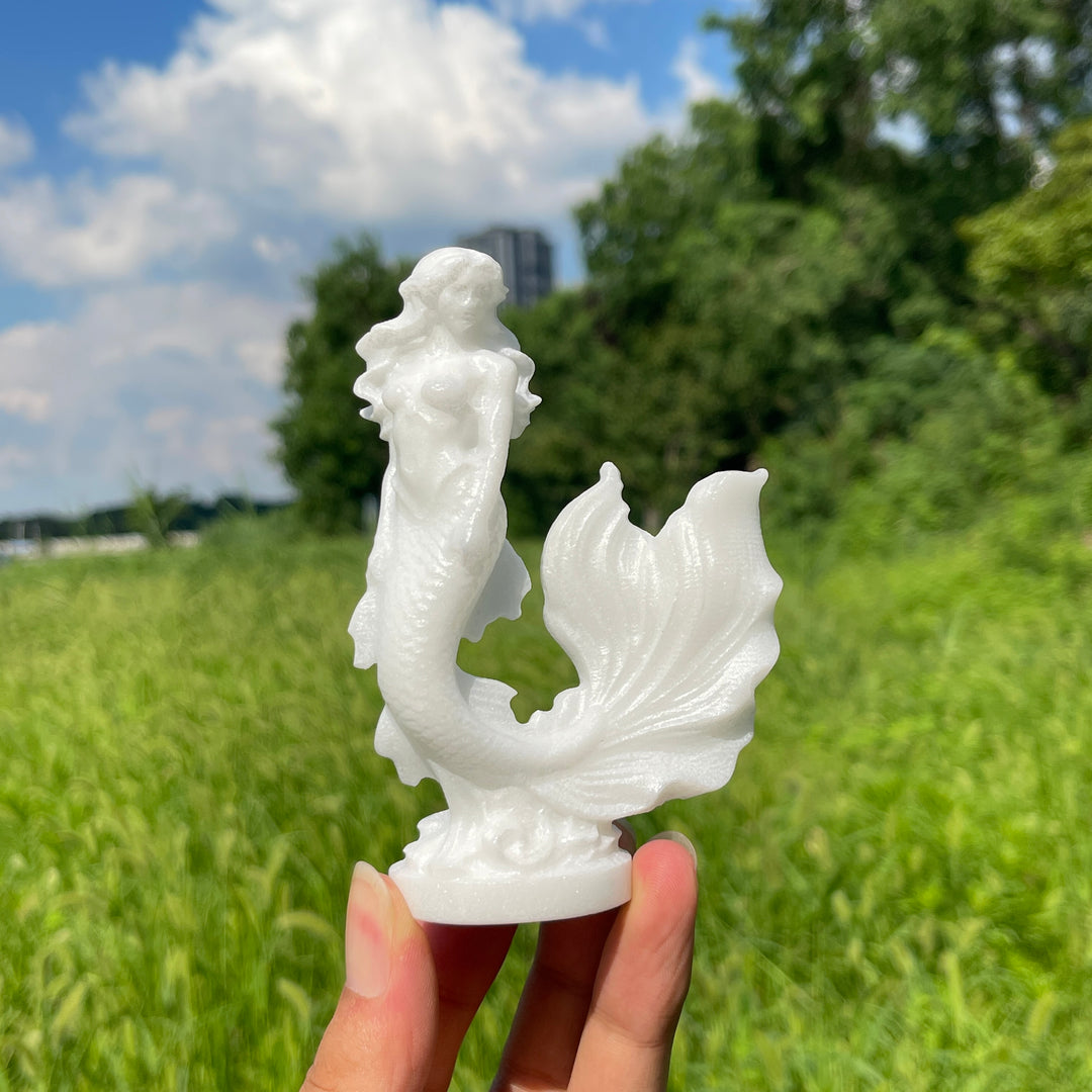 Natural Beautiful Mermaid Crystal Carving