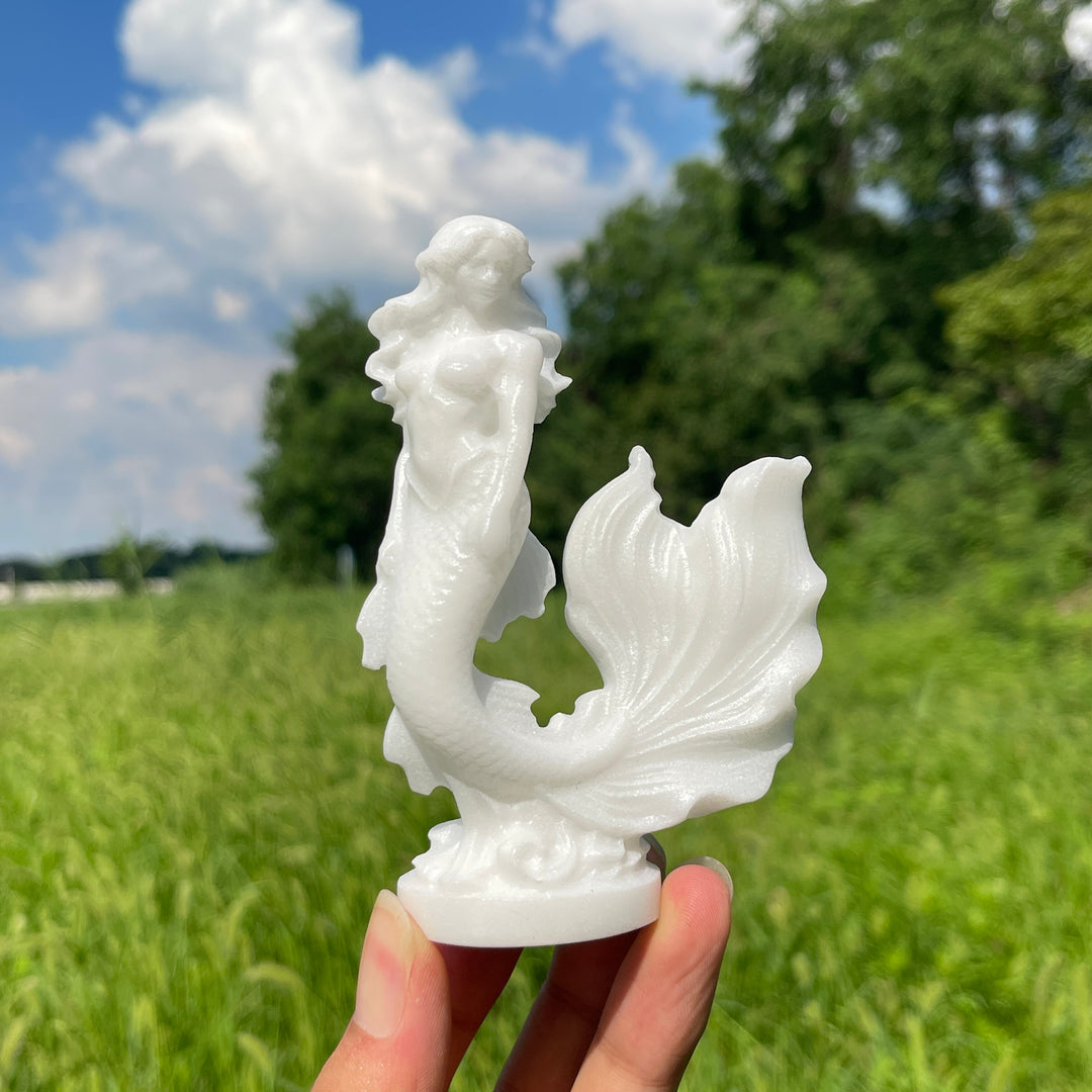 Natural Beautiful Mermaid Crystal Carving