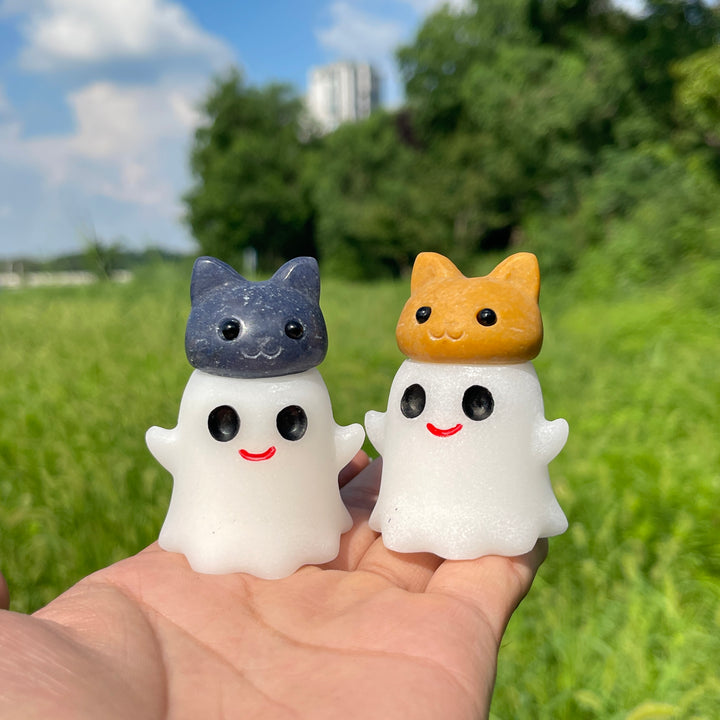 Natural Crystal Ghost Bun Cat Carving