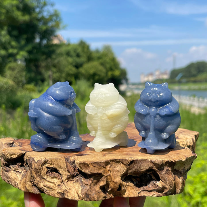 Natural Crystal Chubby Cat On Scooter Carving