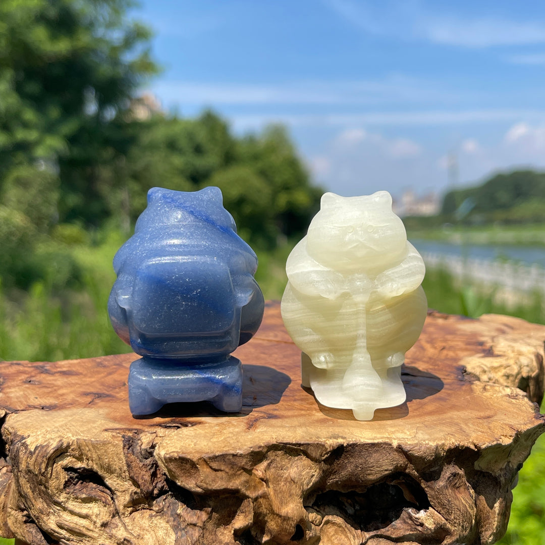 Natural Crystal Chubby Cat On Scooter Carving