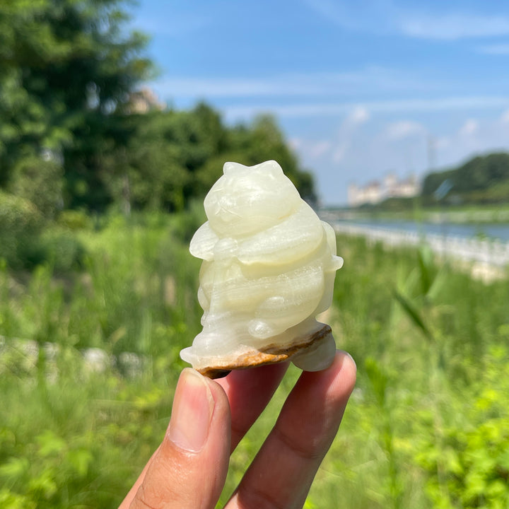 Natural Crystal Chubby Cat On Scooter Carving