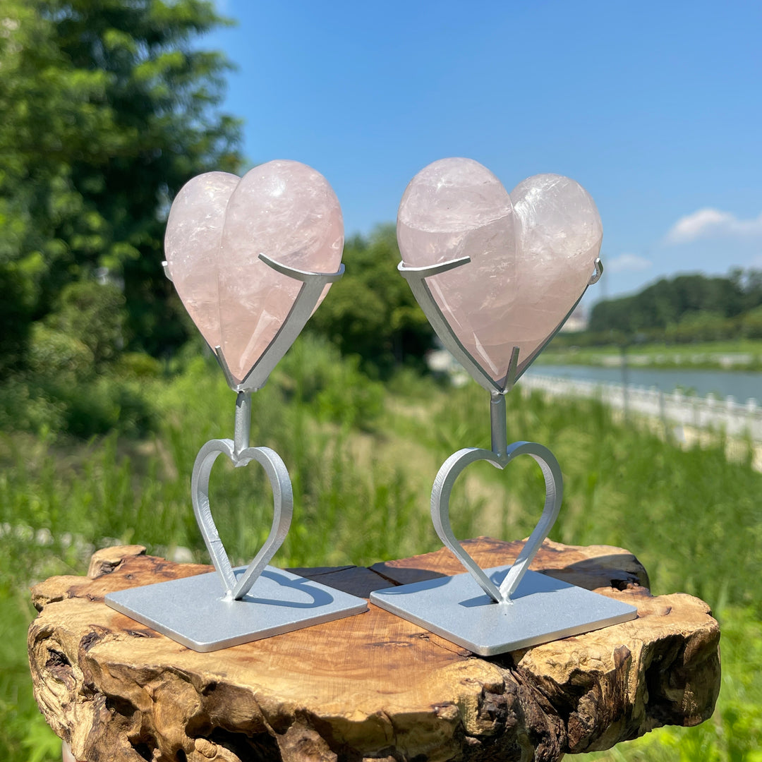 Unique,Natural Crystal Rose Quartz Heart With Stand