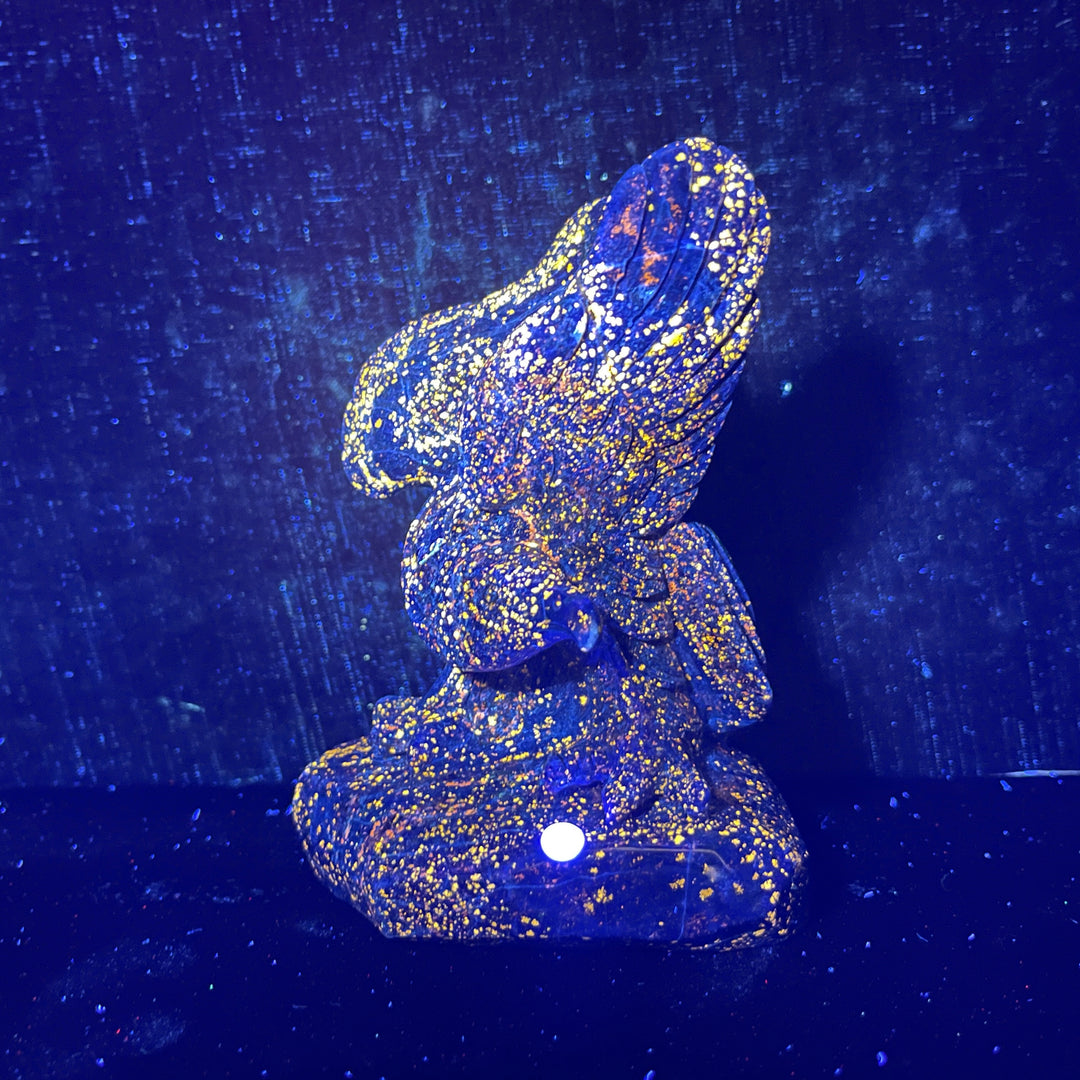 Unique,A Slightly Imperfect Natural Sourced Lapis Lazuli Eagle Carving