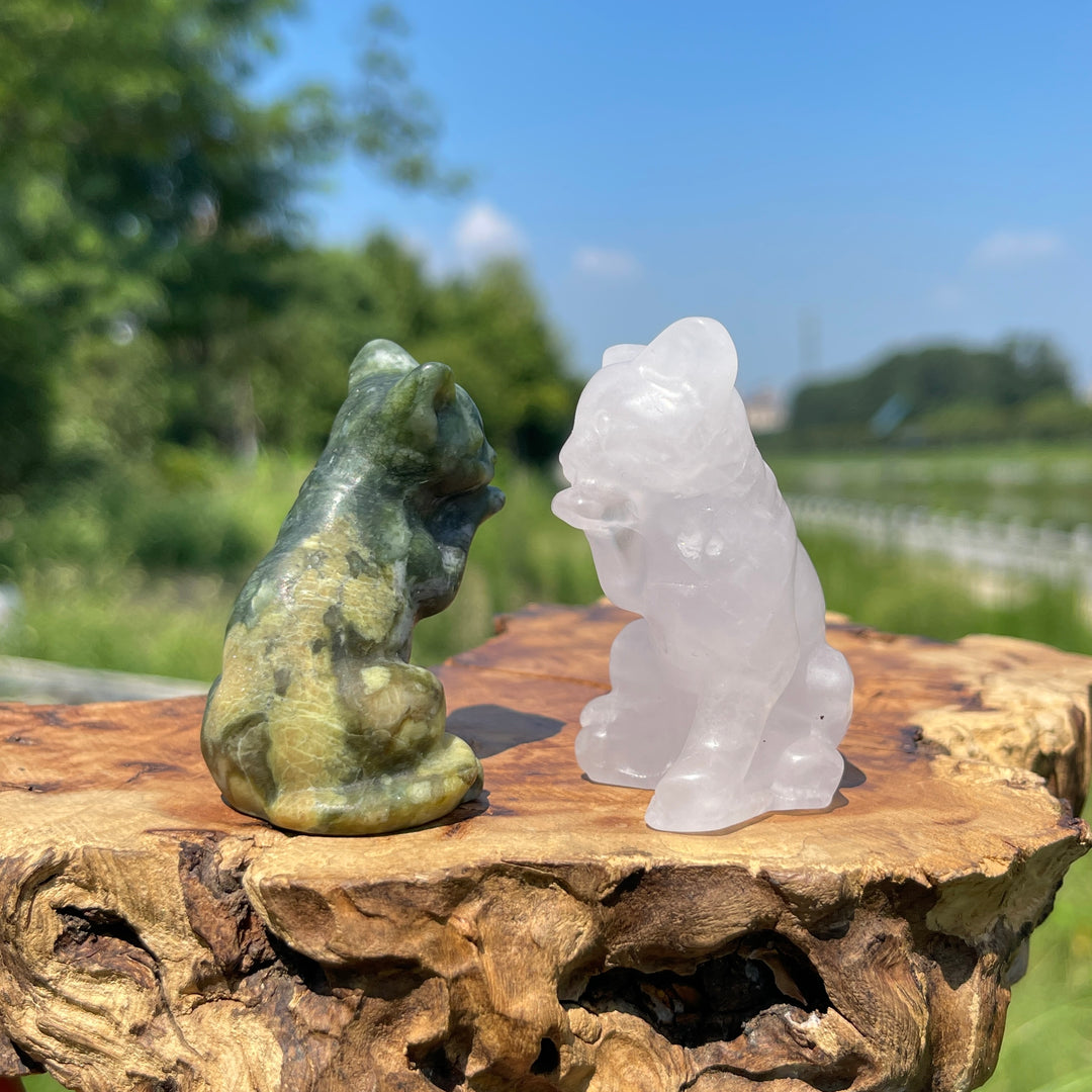 Natural Crystal Lovely Licking‑paw Cat
