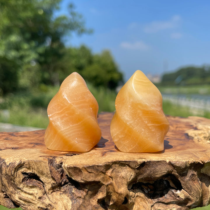 Natural Crystal Small ExquisiteTorch Crystal Carving