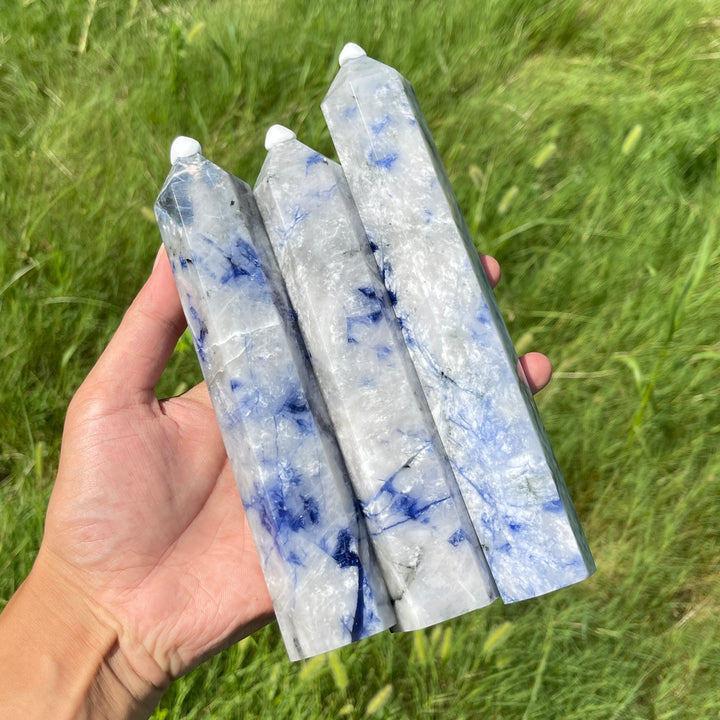 Unique,Natural Crystal Blue And White Porcelain Sodalite Point