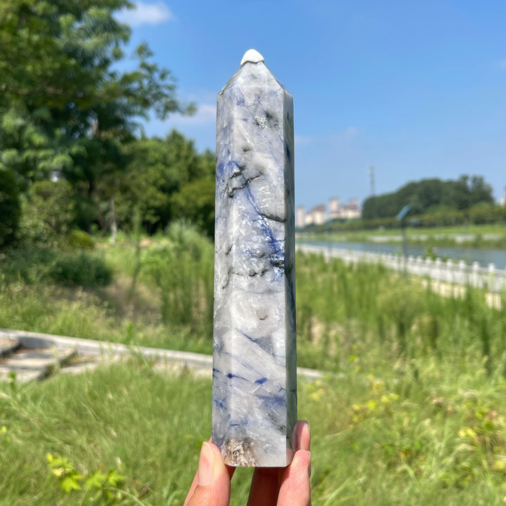 Unique,Natural Crystal Blue And White Porcelain Sodalite Point
