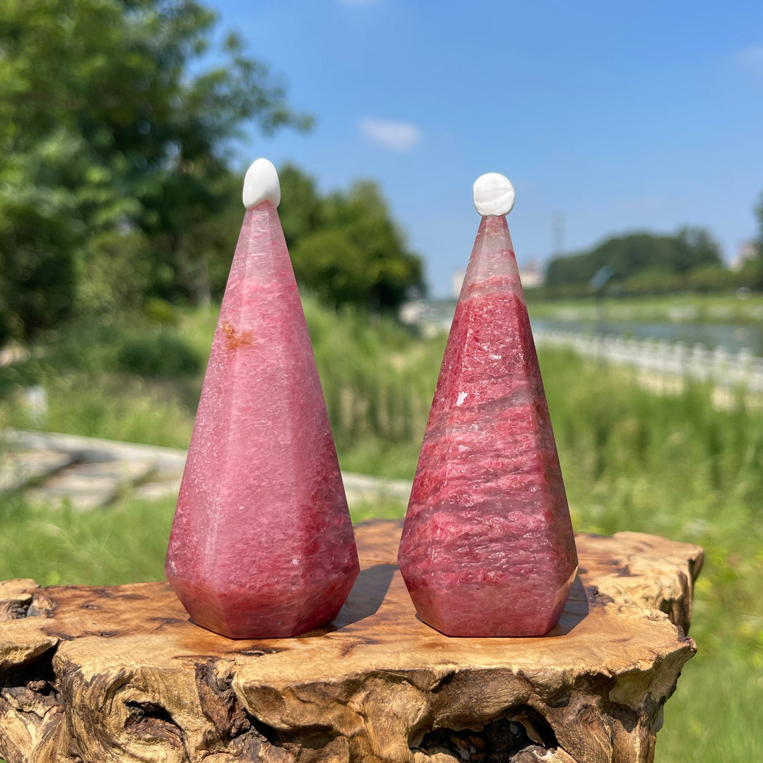 Unique,Natural Crystal Rhodonite In Quartz Diamond Tower