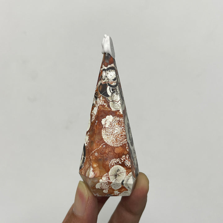 Unique,A Slightly Imperfect Natural Crystal Money Agate Diamond Tower