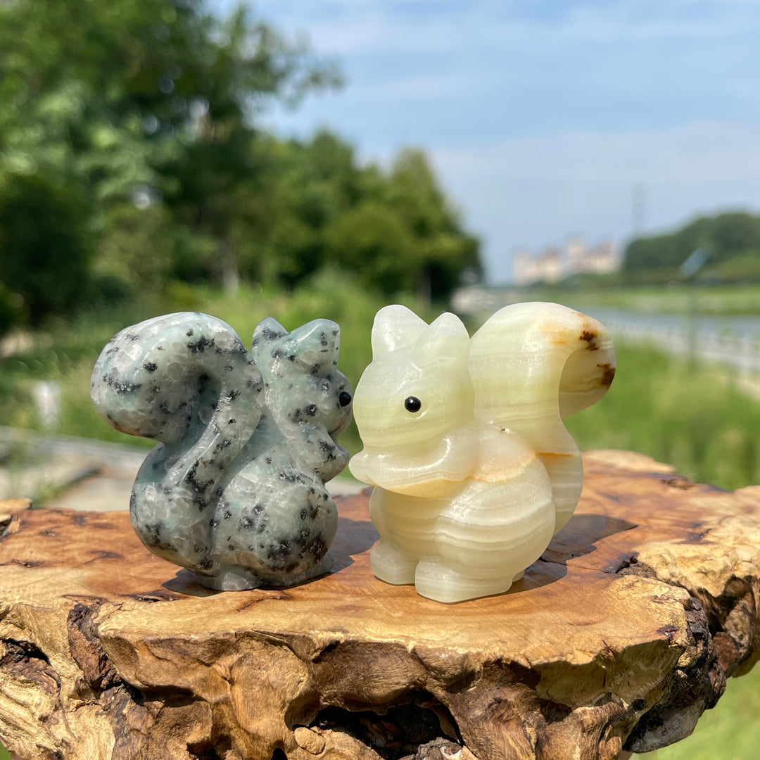 Natural Crystal Charming Squirrel Carving