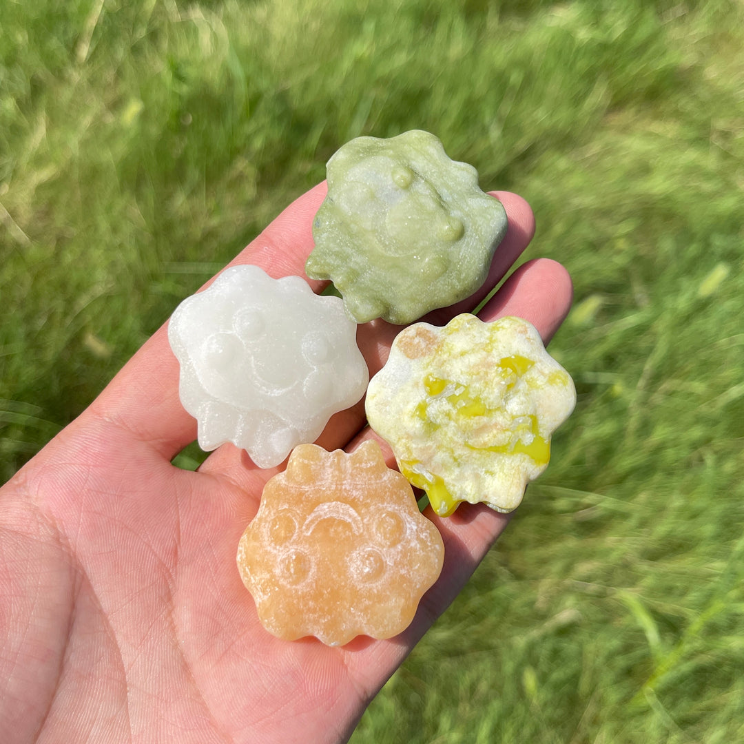 Natural Cute Smiley Cloud Crystal Carving