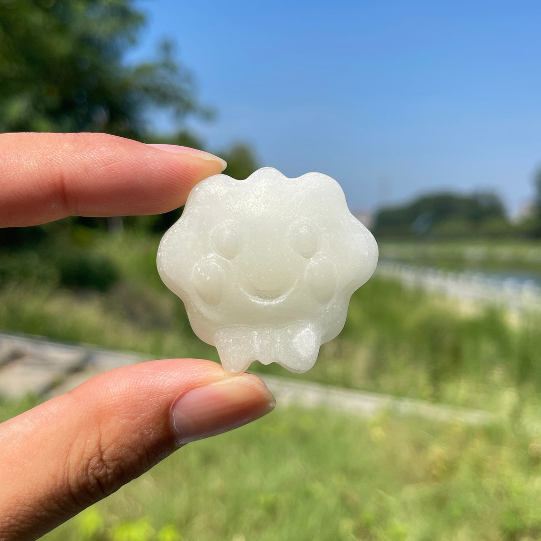 Natural Cute Smiley Cloud Crystal Carving