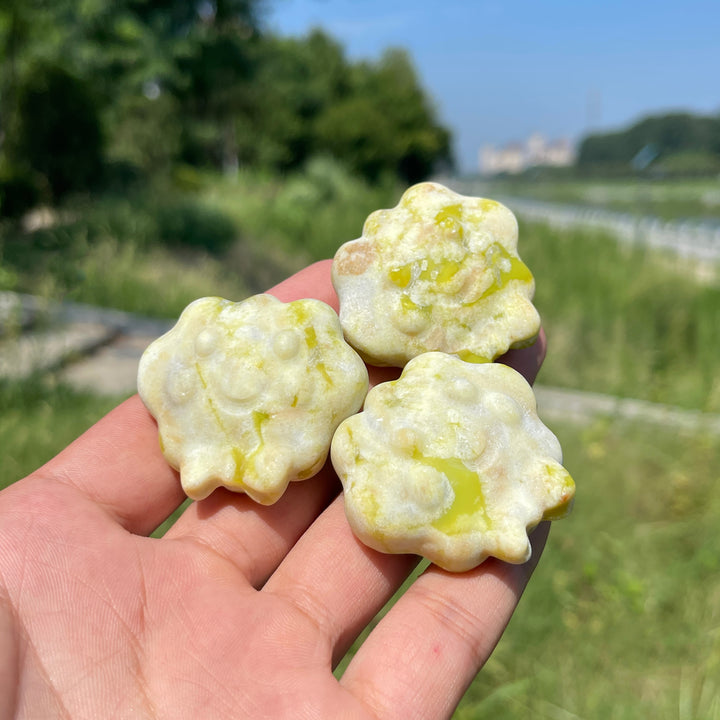 Natural Cute Smiley Cloud Crystal Carving