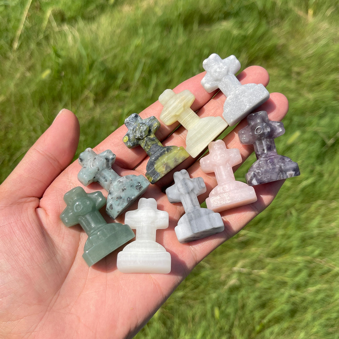 Natural Crystal Mini Skull Cross Carving