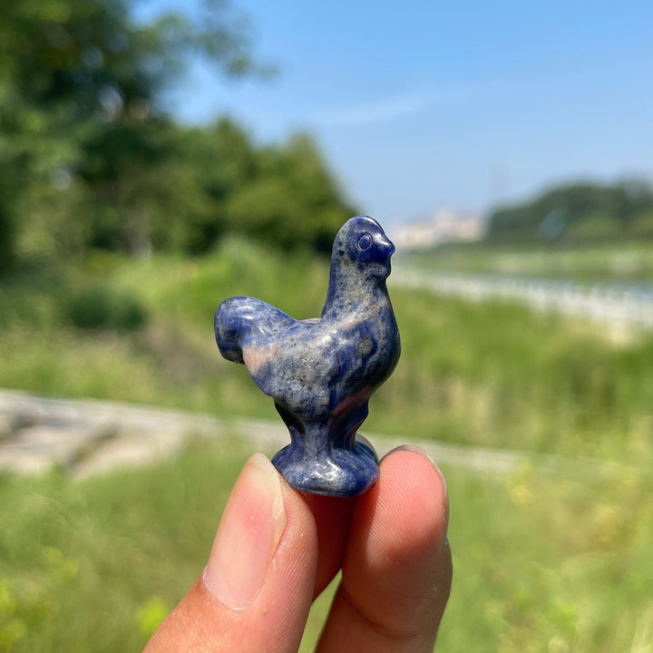 Natural Crystal Delicate Mini Rooster Carving