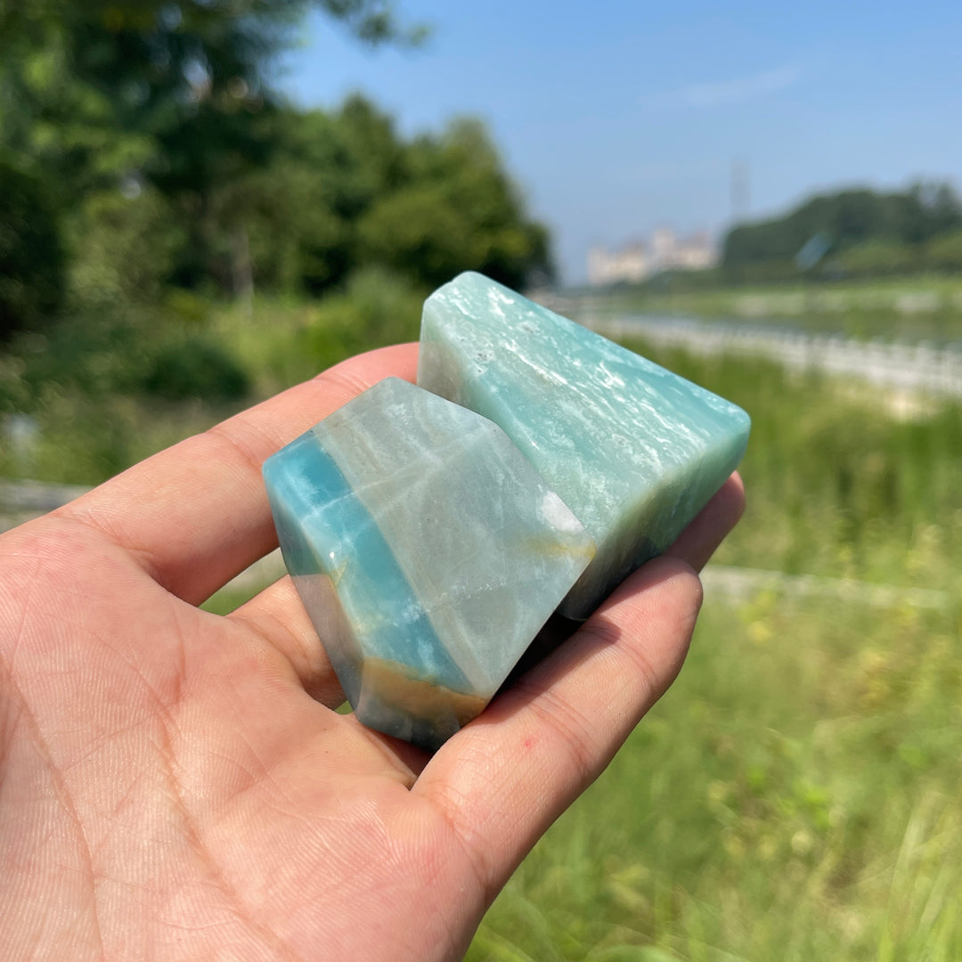 Natural Crystal Blue Quartzite Freeform