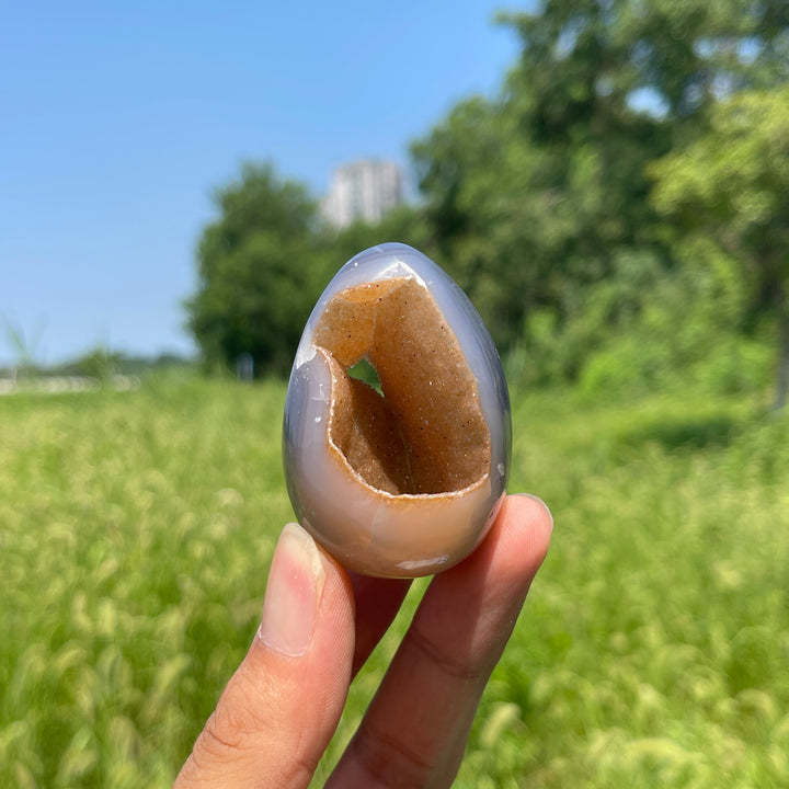 Unique,Natural Crystal Agate Druzy Egg
