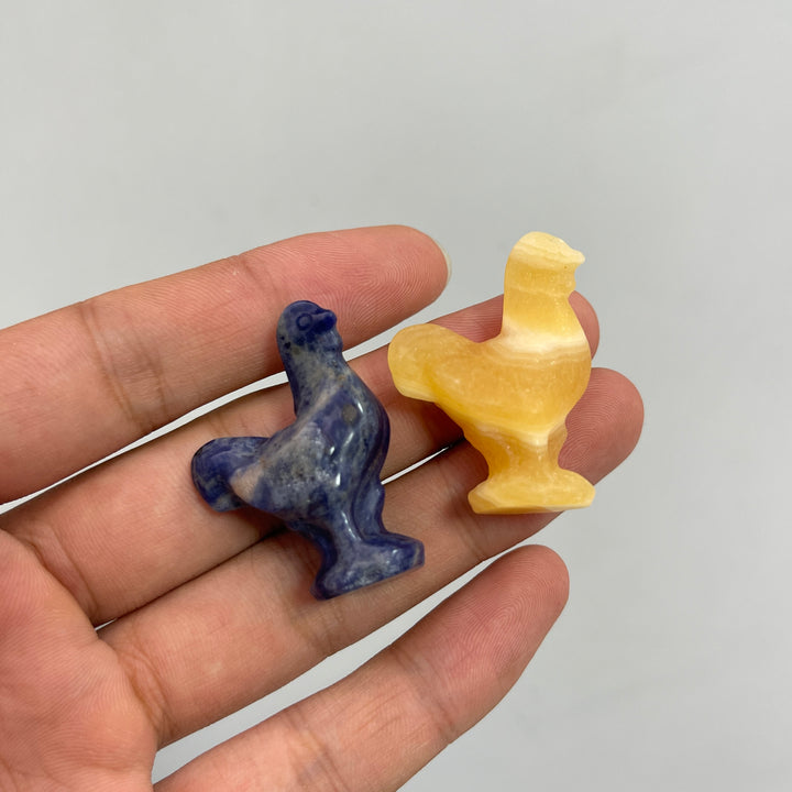 Natural Crystal Delicate Mini Rooster Carving