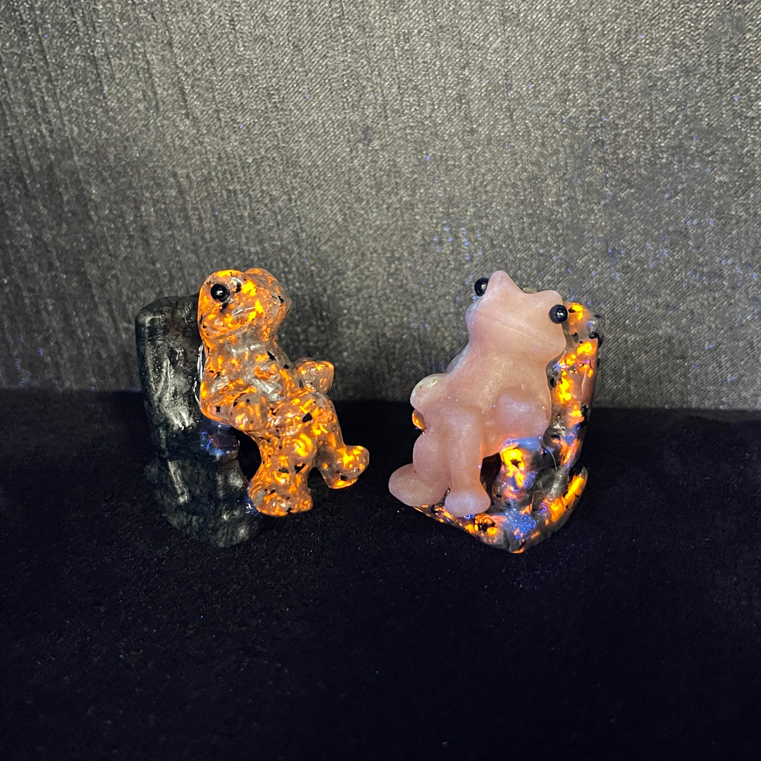 A Slightly Imperfect Natural Crystal Relaxing Frog On Lounge Chair Carving