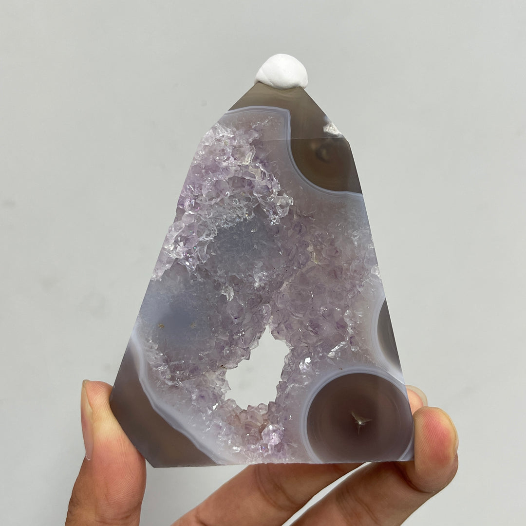 Unique,Natural Crystal Exquisite Agate Geode Point