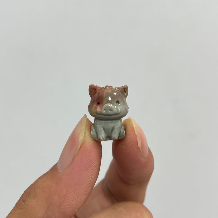 Natural Crystal Alashan Agate Porcupine Carving