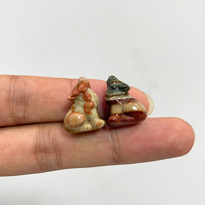 Natural Crystal Alashan Agate Wolf Carving