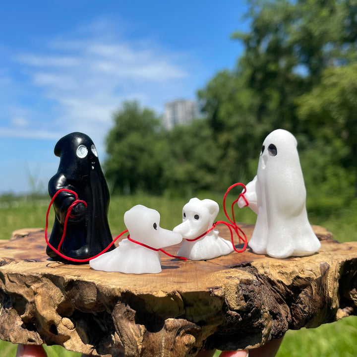 Natural Crystal Ghost Walking Dog Carving