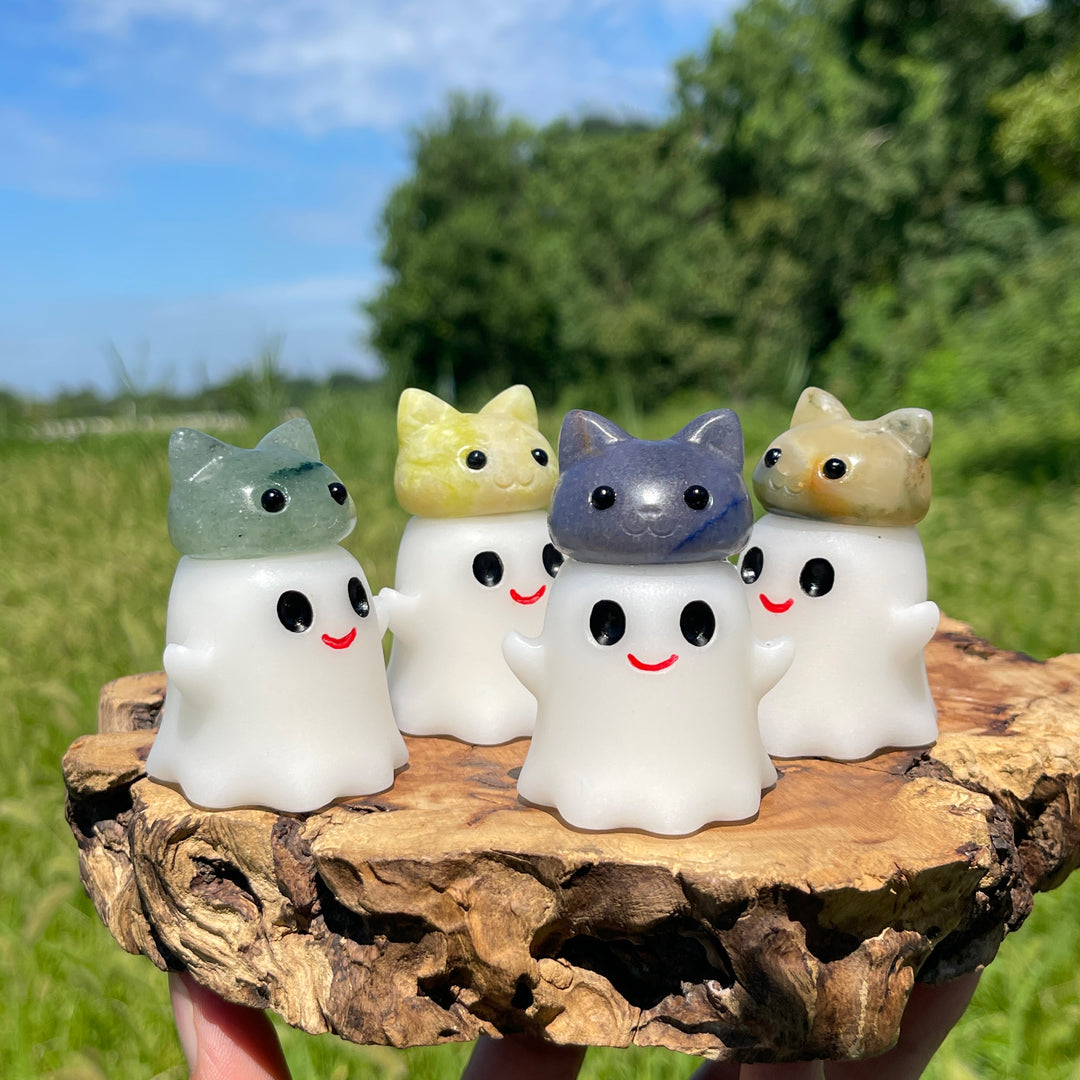 Natural Crystal Ghost Bun Cat Carving