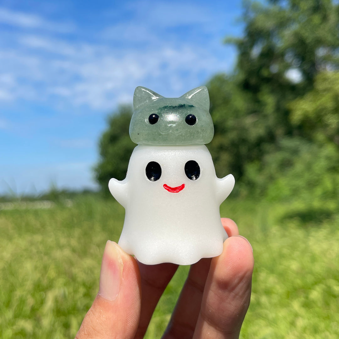 Natural Crystal Ghost Bun Cat Carving