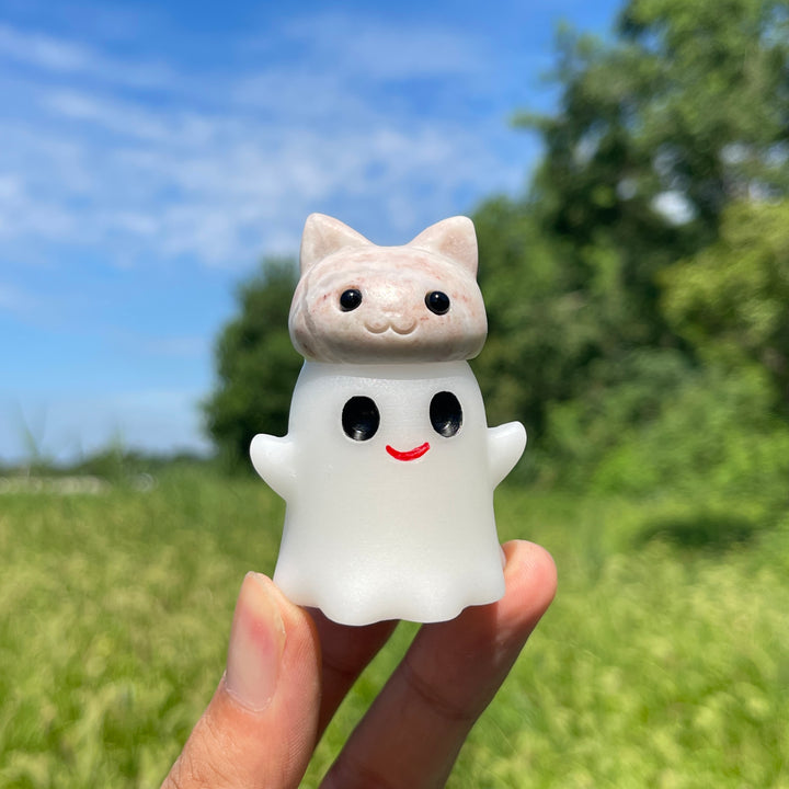 Natural Crystal Ghost Bun Cat Carving