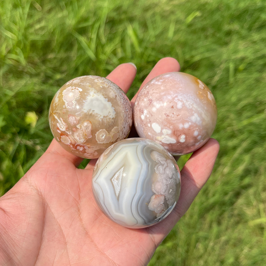 Natural Crystal Delicate Flower Agate Sphere