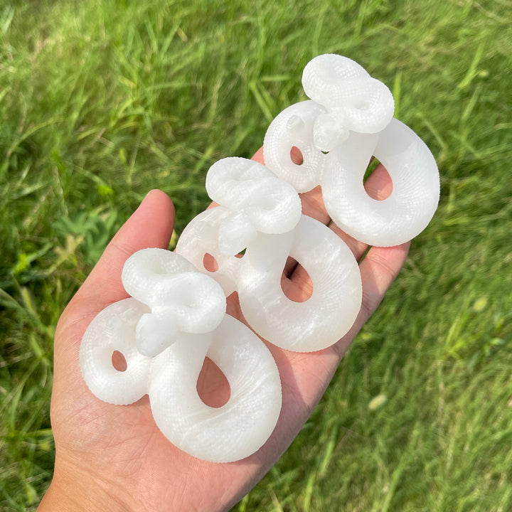 Natural Crystal Afghanistan Jade Snake Carving