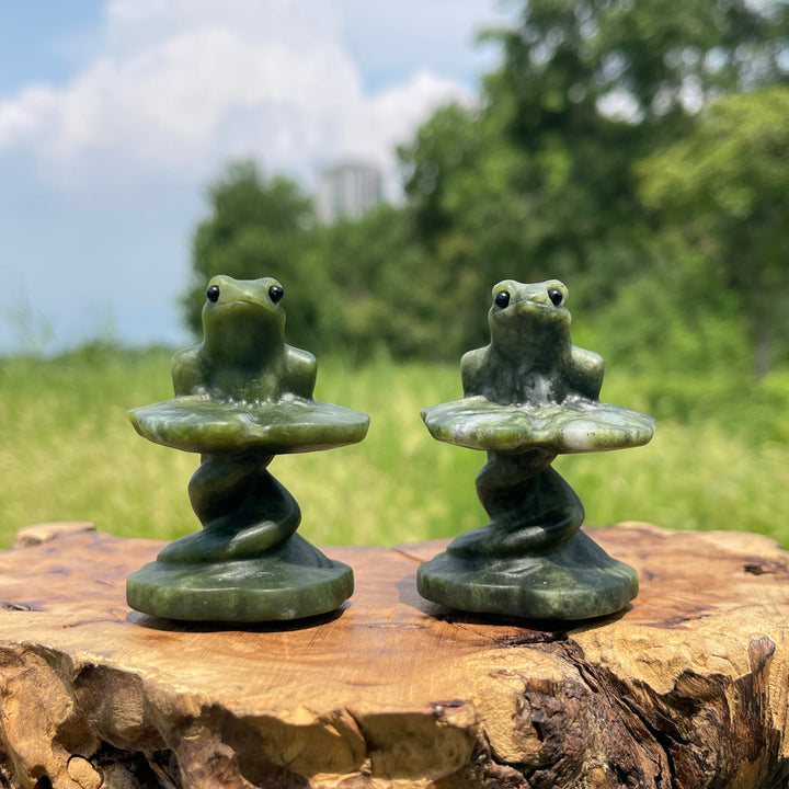 Natural Crystal Serpentine Frog Sitting On Platform