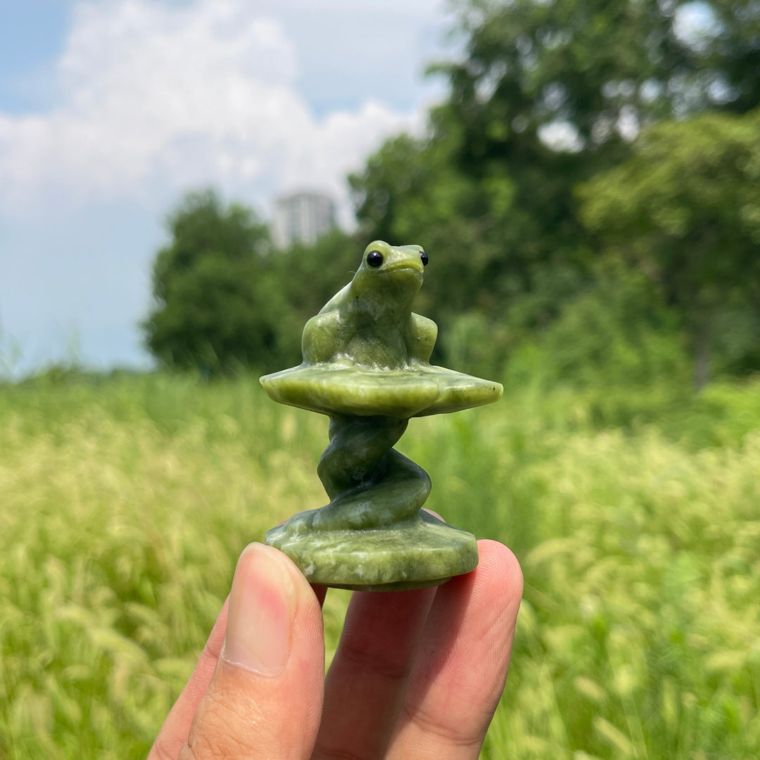 Natural Crystal Serpentine Frog Sitting On Platform