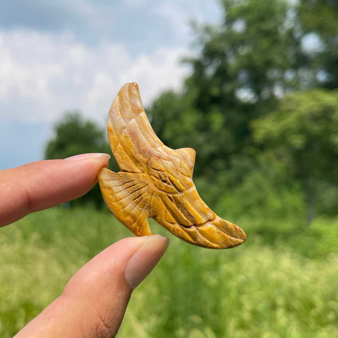 Natural Crystal Flying Eagle Carving