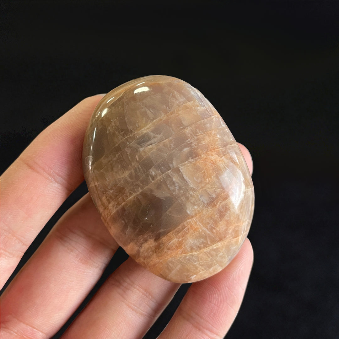 Natural Crystal Peach Moonstone Palm Stone