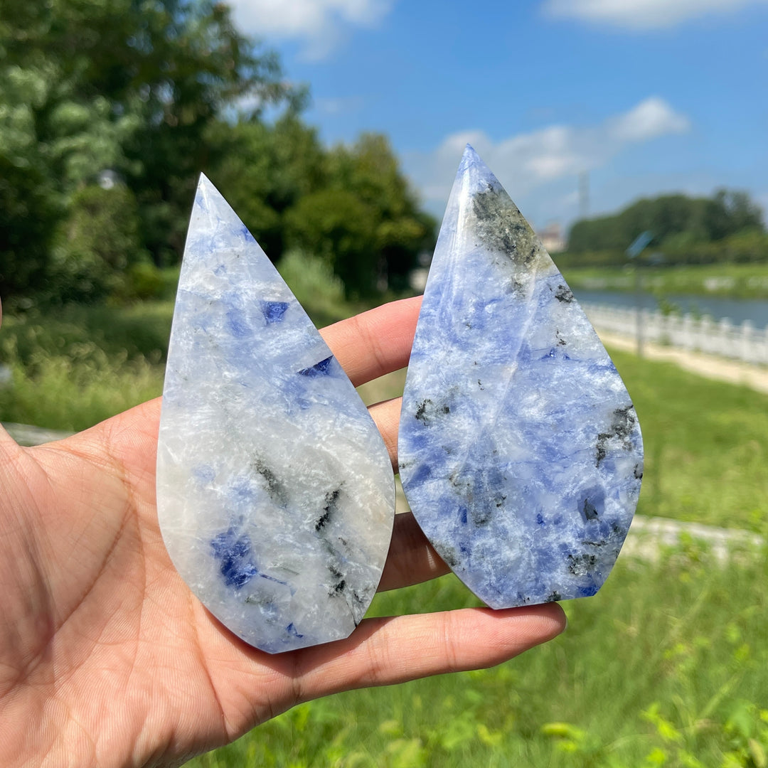 Natural Crystal Blue And White Porcelain Sodalite Teardrop