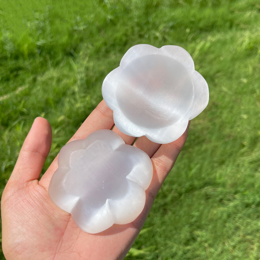 Natural Crystal Carving Selenite Flower Bowl
