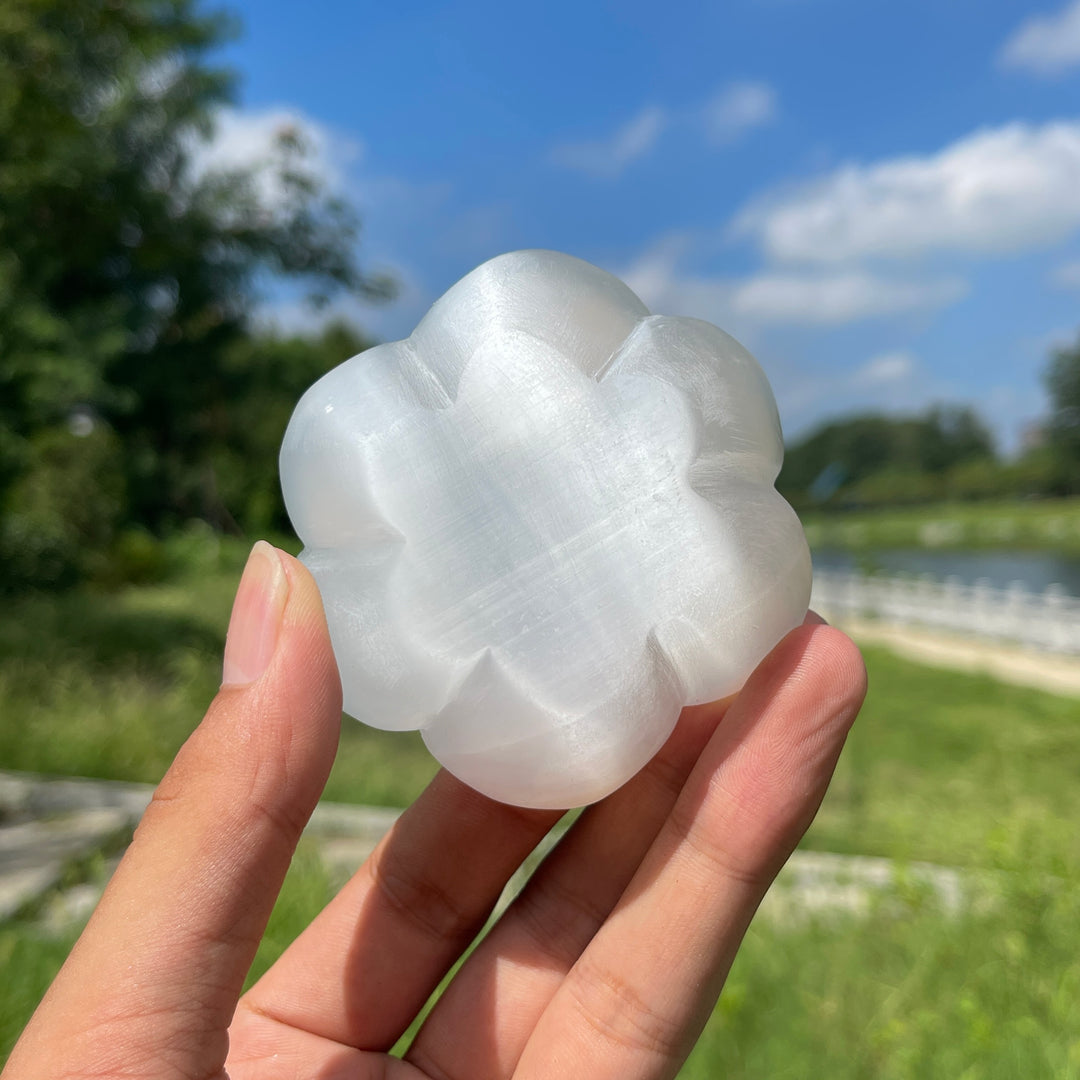 Natural Crystal Carving Selenite Flower Bowl